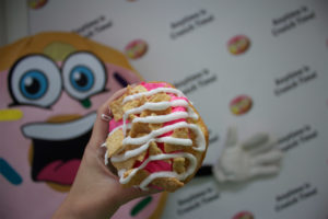 Crunch Donut Factory header