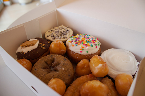 Yummy Donuts half dozen box